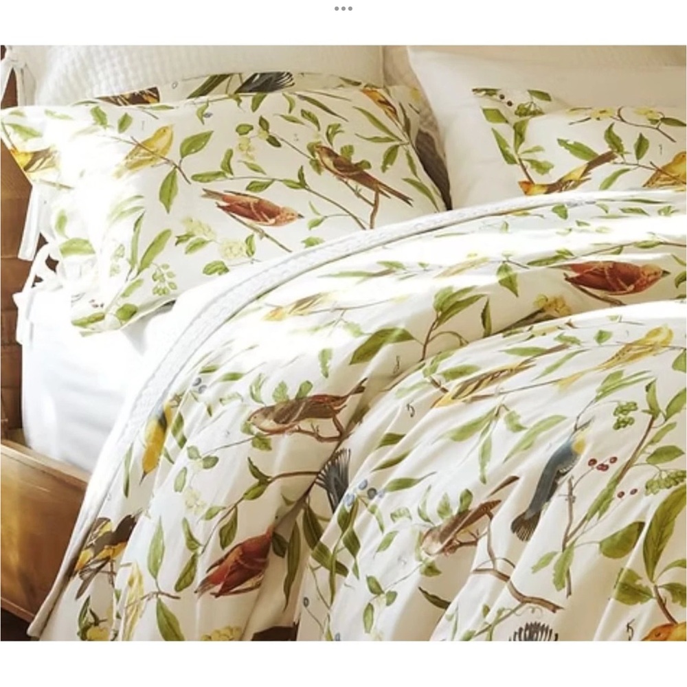 Pottery Barn Nature-Inspired Duvet Cover Set